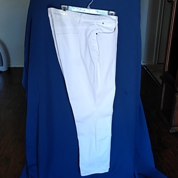 TALBOTS Heritage Straight 18 WP White Jeans - Picture 3 of 8